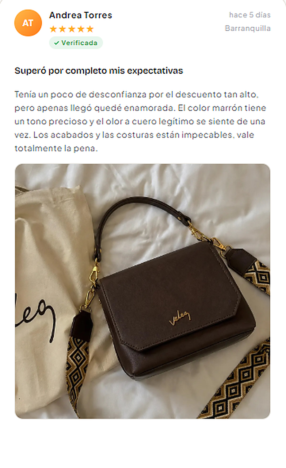 Reseña de Andrea Torres de Barranquilla sobre el carriel Dakota
